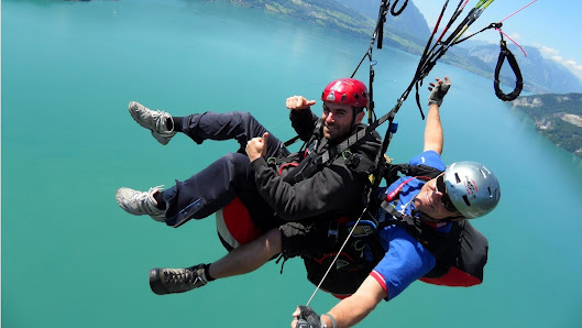 AlpinAir Paragliding Interlaken thumb 2
